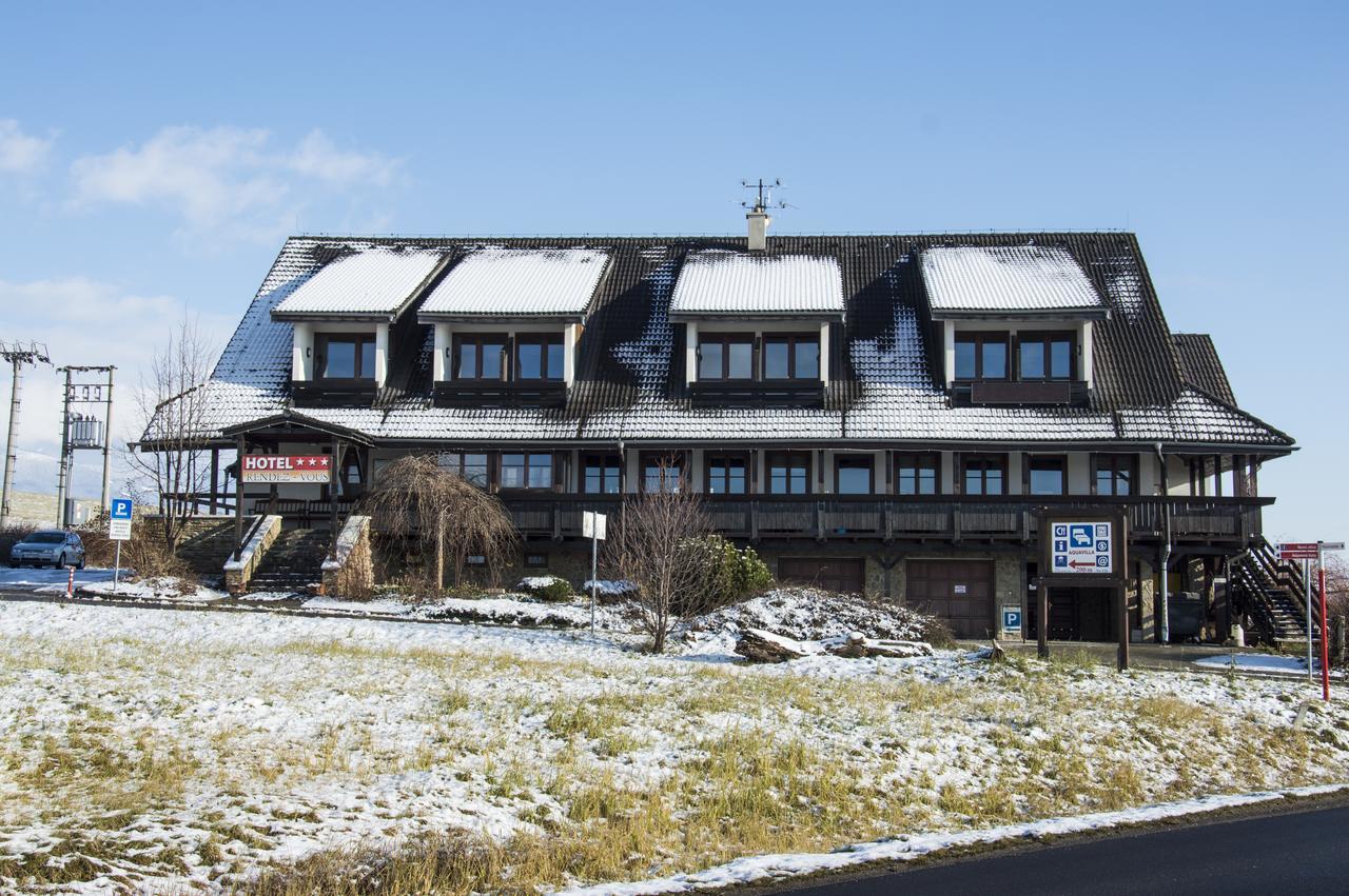 Hotel Rendez Vous Beharovce Exterior foto
